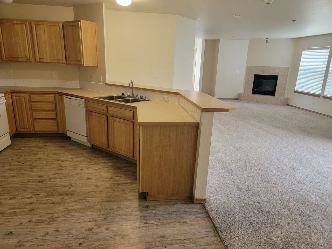 Sumner Square - Photo 3 of 3