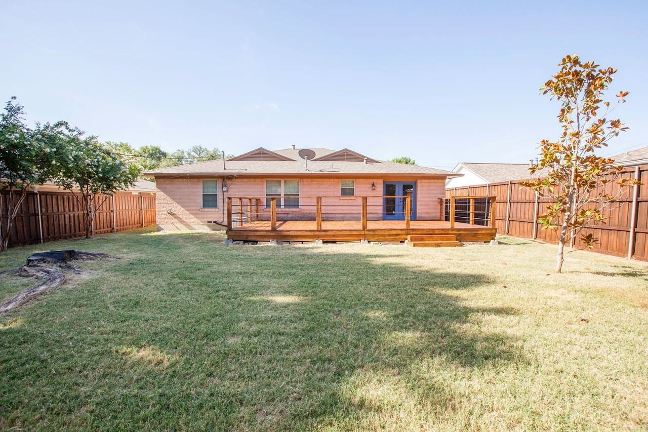 10211 Mccree Rd - Photo 3 of 39