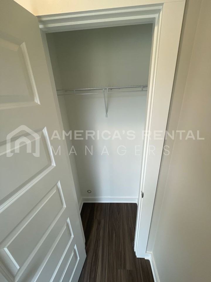 65 Cole Ln - Photo 6 of 44