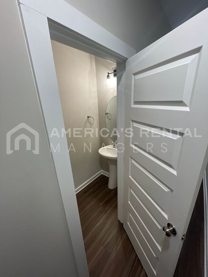 65 Cole Ln - Photo 7 of 44