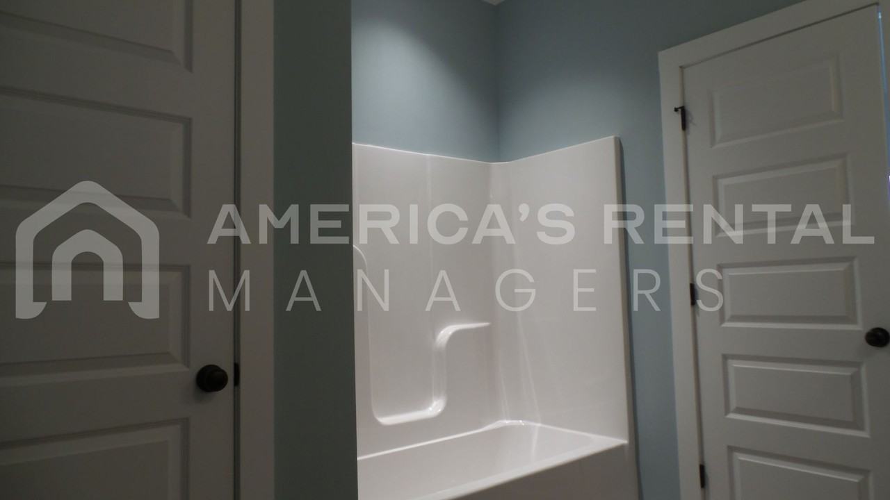 14485 Griffin St - Photo 7 of 16