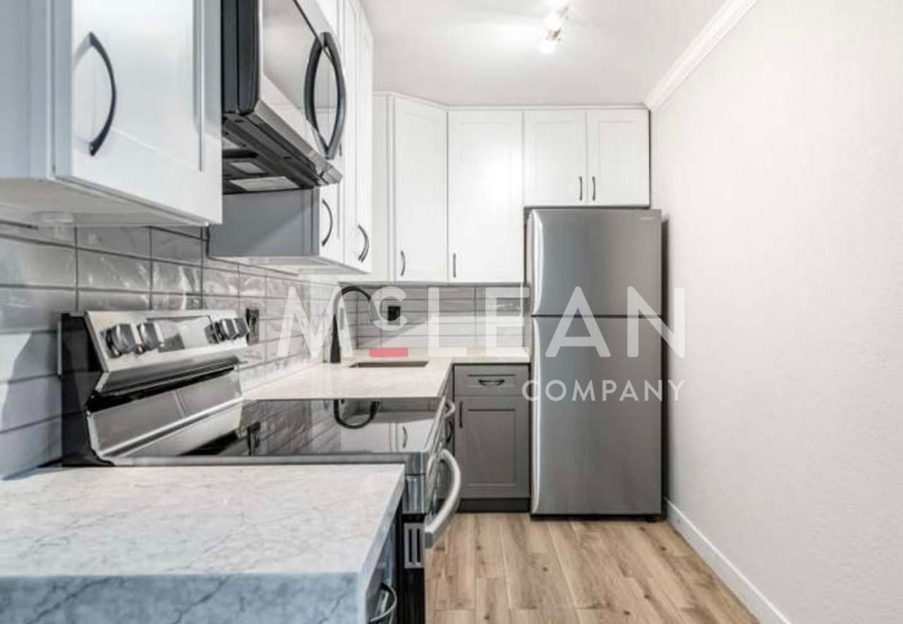 2809 N Los Felices Cir E - Photo 4 of 19