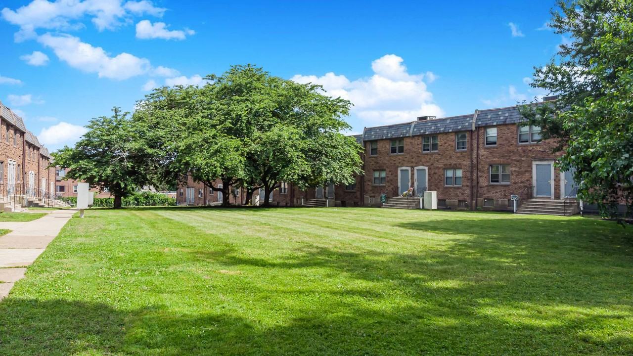 Willow Court Apartments - Photo 7 of 7