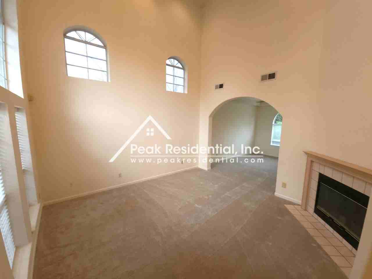 8549 Kenneth View Ct - Photo 3 of 34