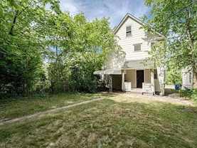 2867 East 104th Street - Photo 1 of 1