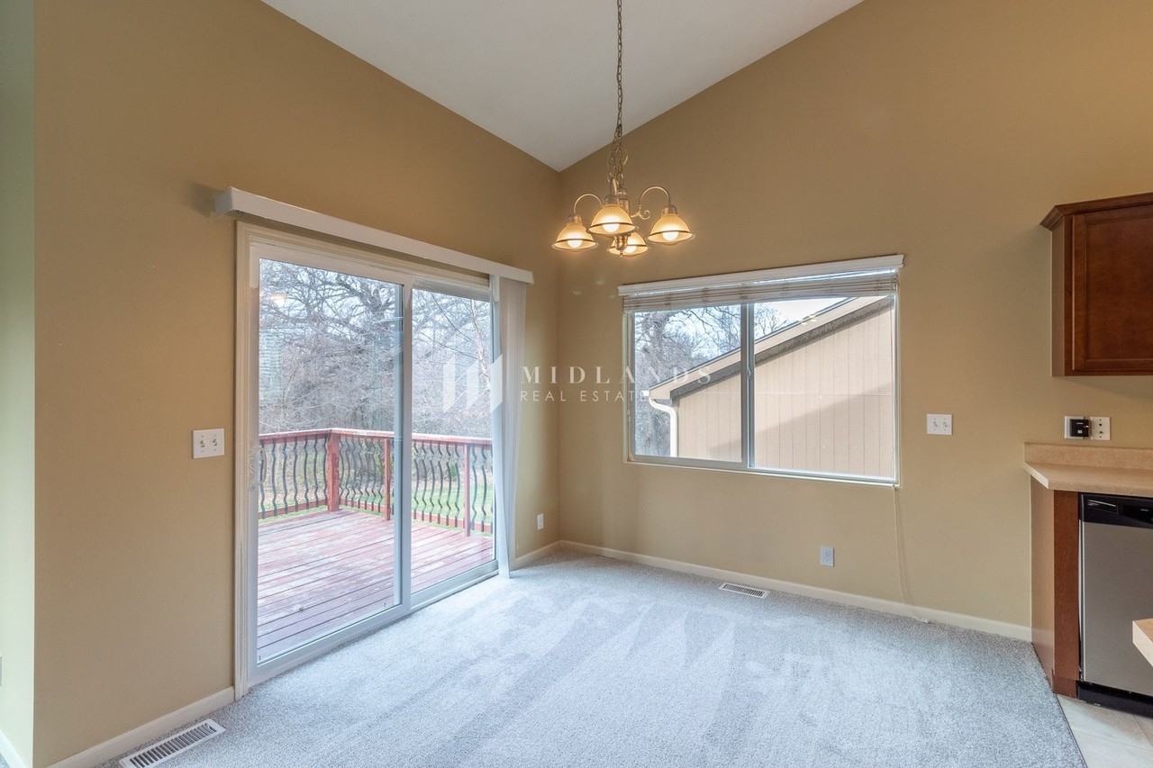 13514 S 14th Cir - Photo 6 of 19
