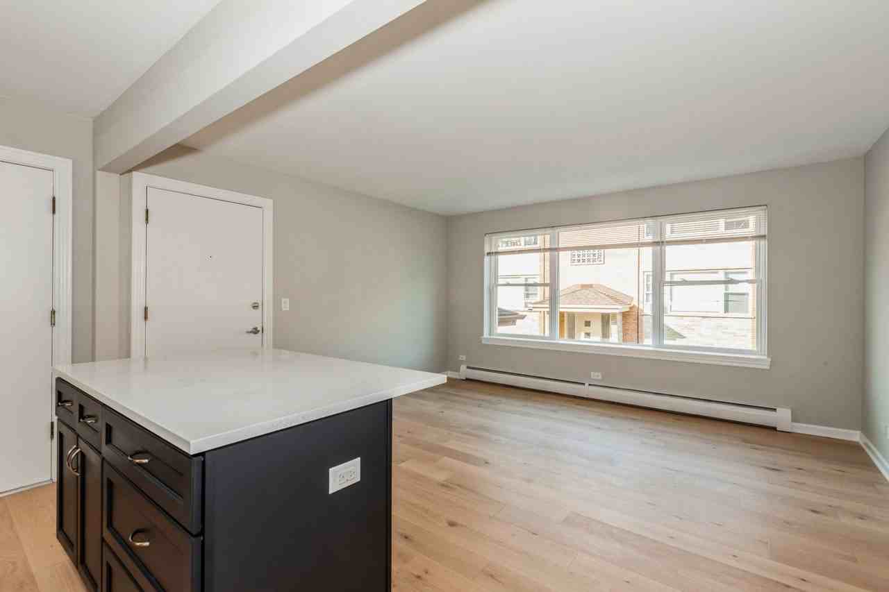 97 E Blecke Ave - Photo 7 of 20