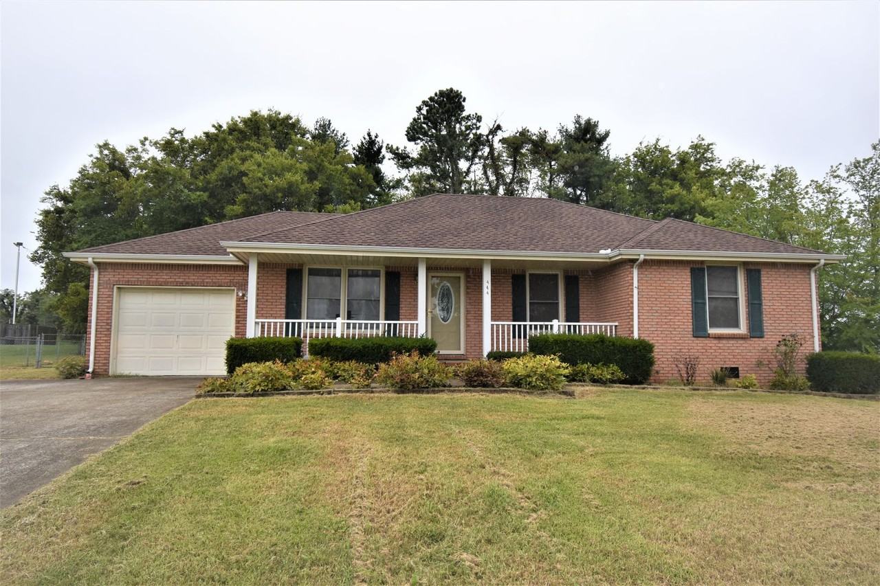 444 Kelsey Dr - Photo 2 of 22