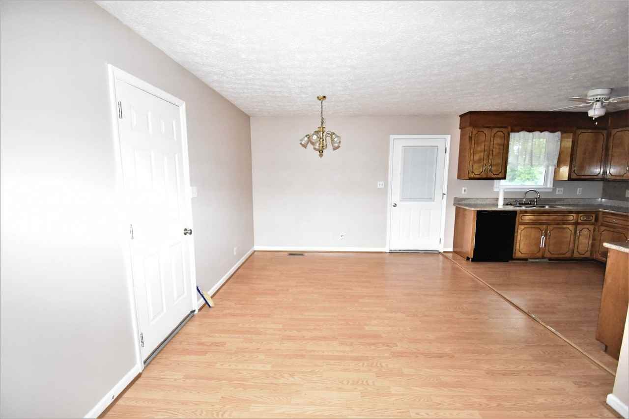 444 Kelsey Dr - Photo 7 of 22