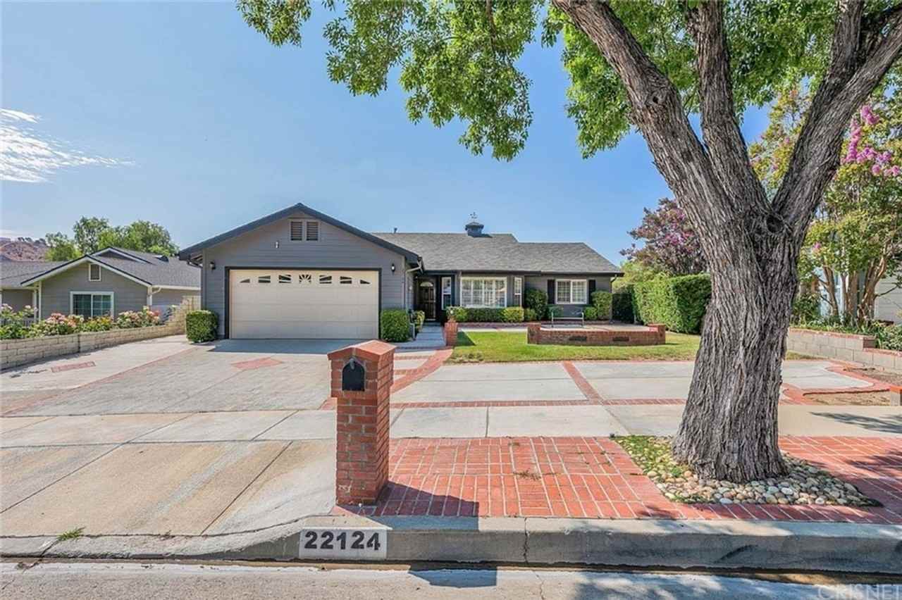 22124 Barbacoa Dr - Photo 2 of 34