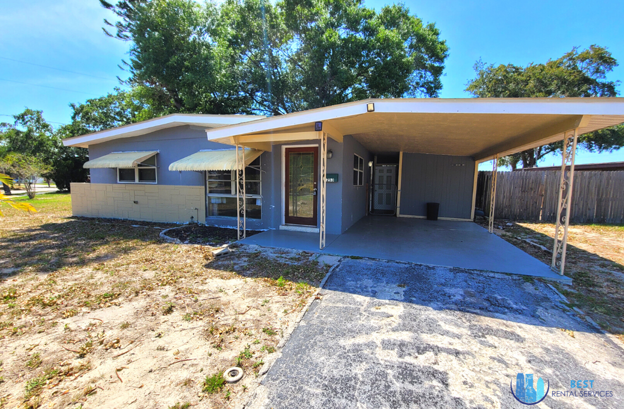 5253 Marine Pkwy - Photo 2 of 18