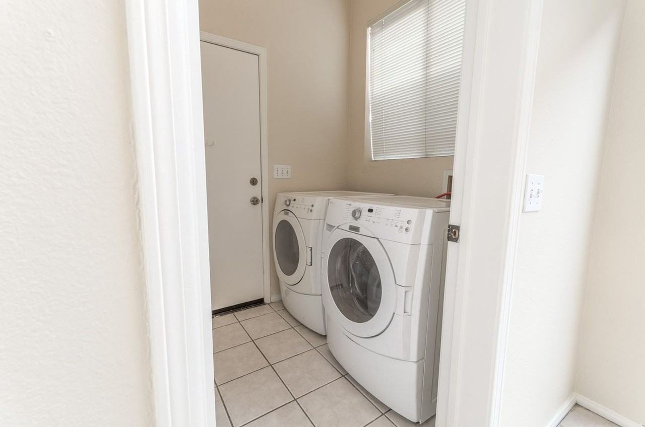 5175 Via Portola - Photo 3 of 18