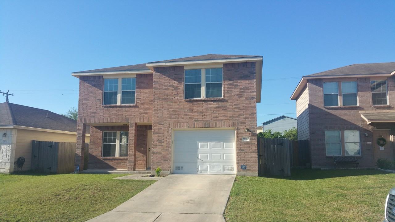 9722 Liberty Grn - Photo 2 of 6