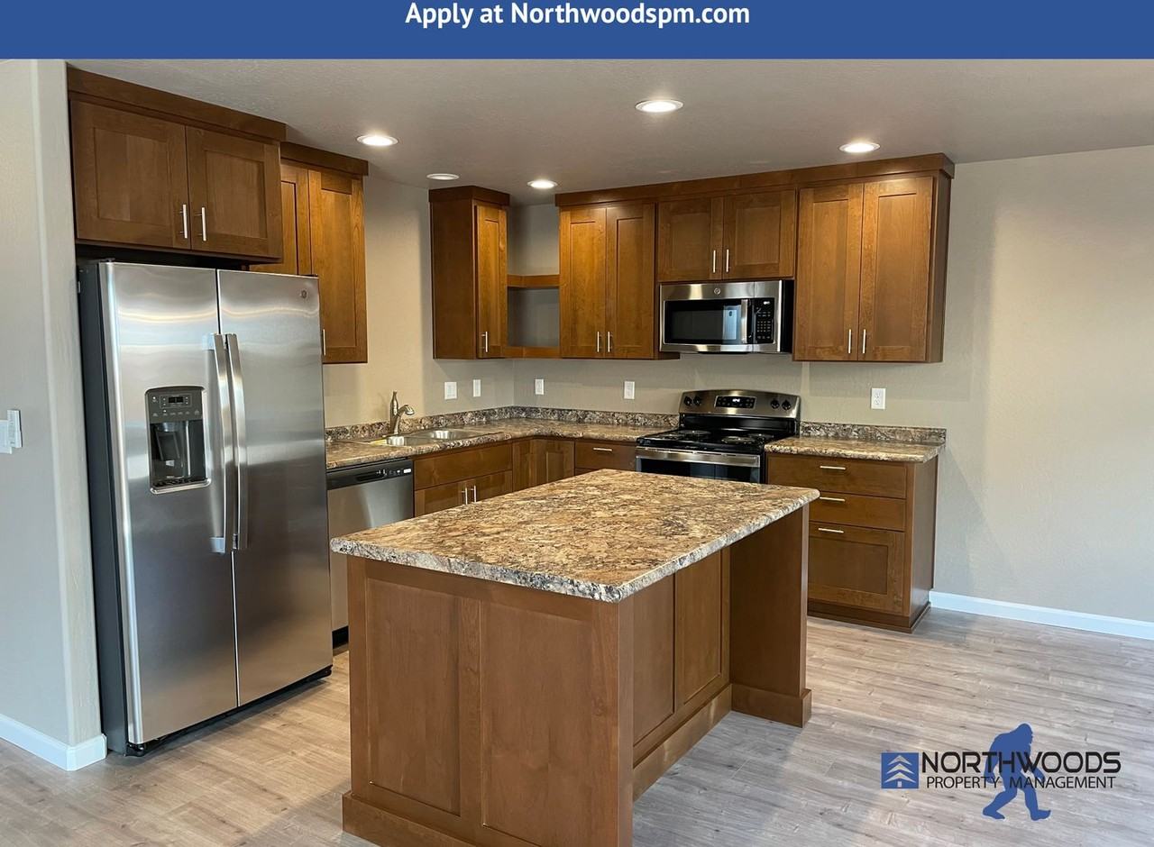 336 Everett Way - Photo 5 of 24