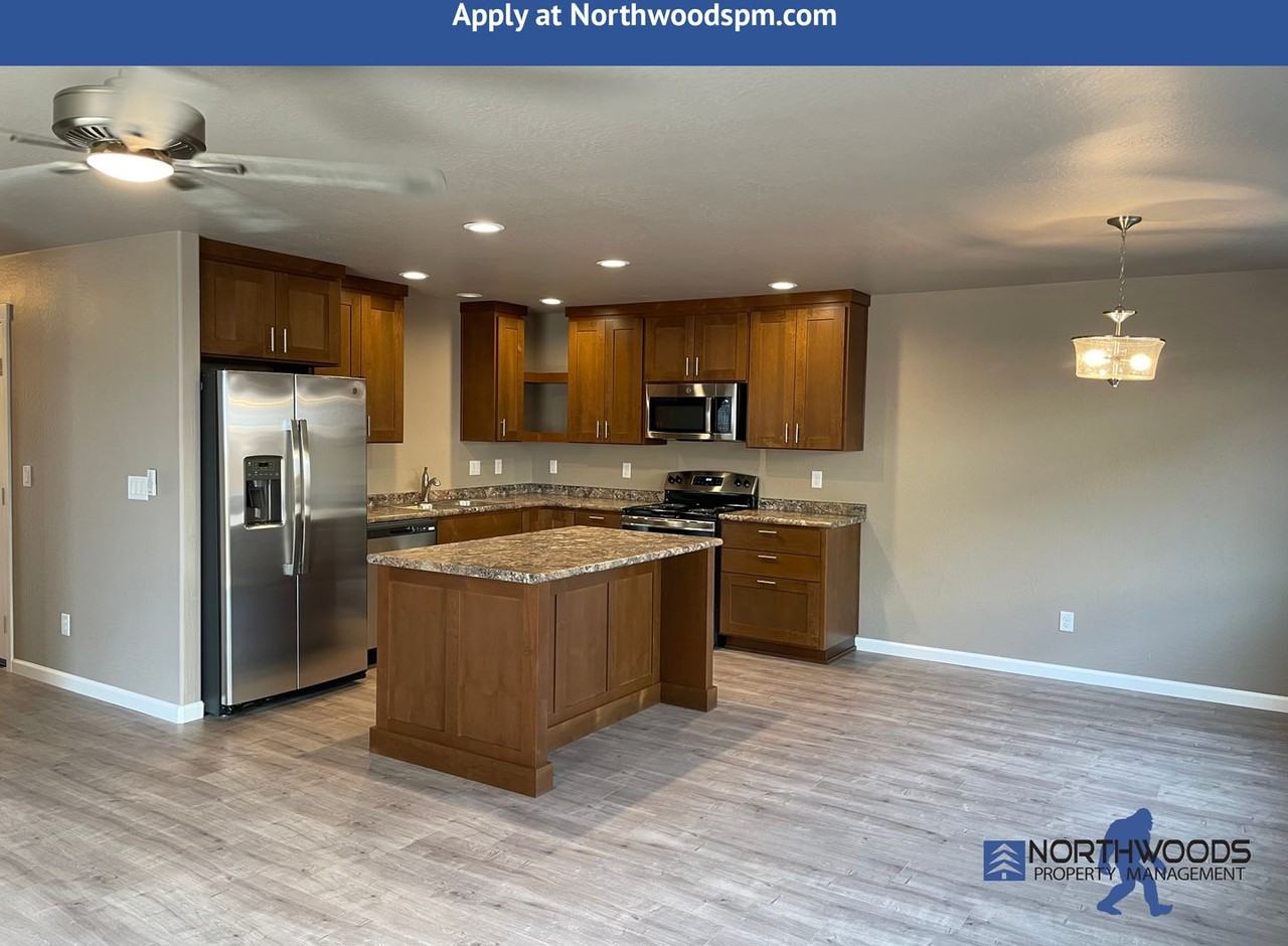 336 Everett Way - Photo 6 of 24