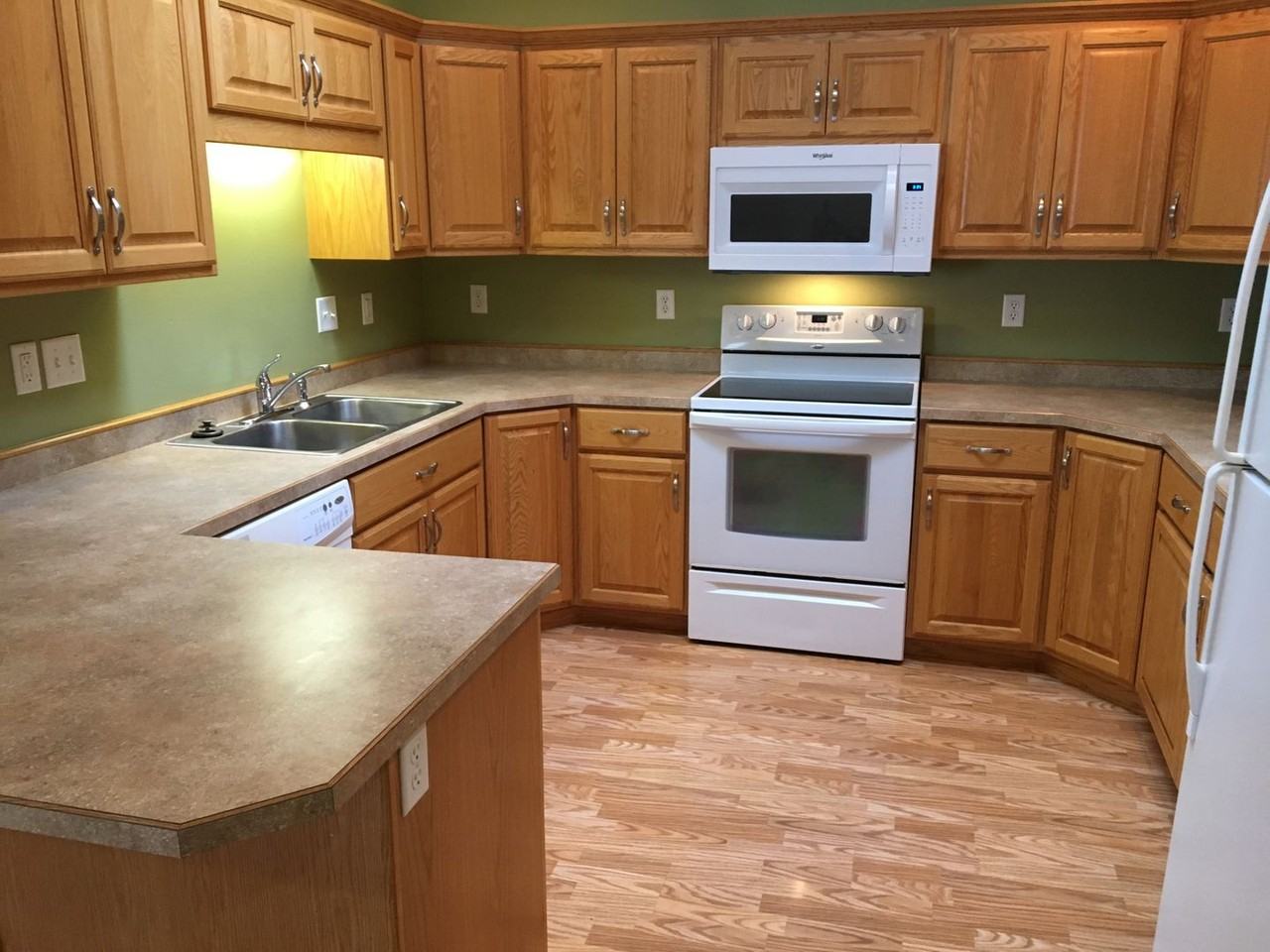 4006 9th St S - Photo 2 of 19