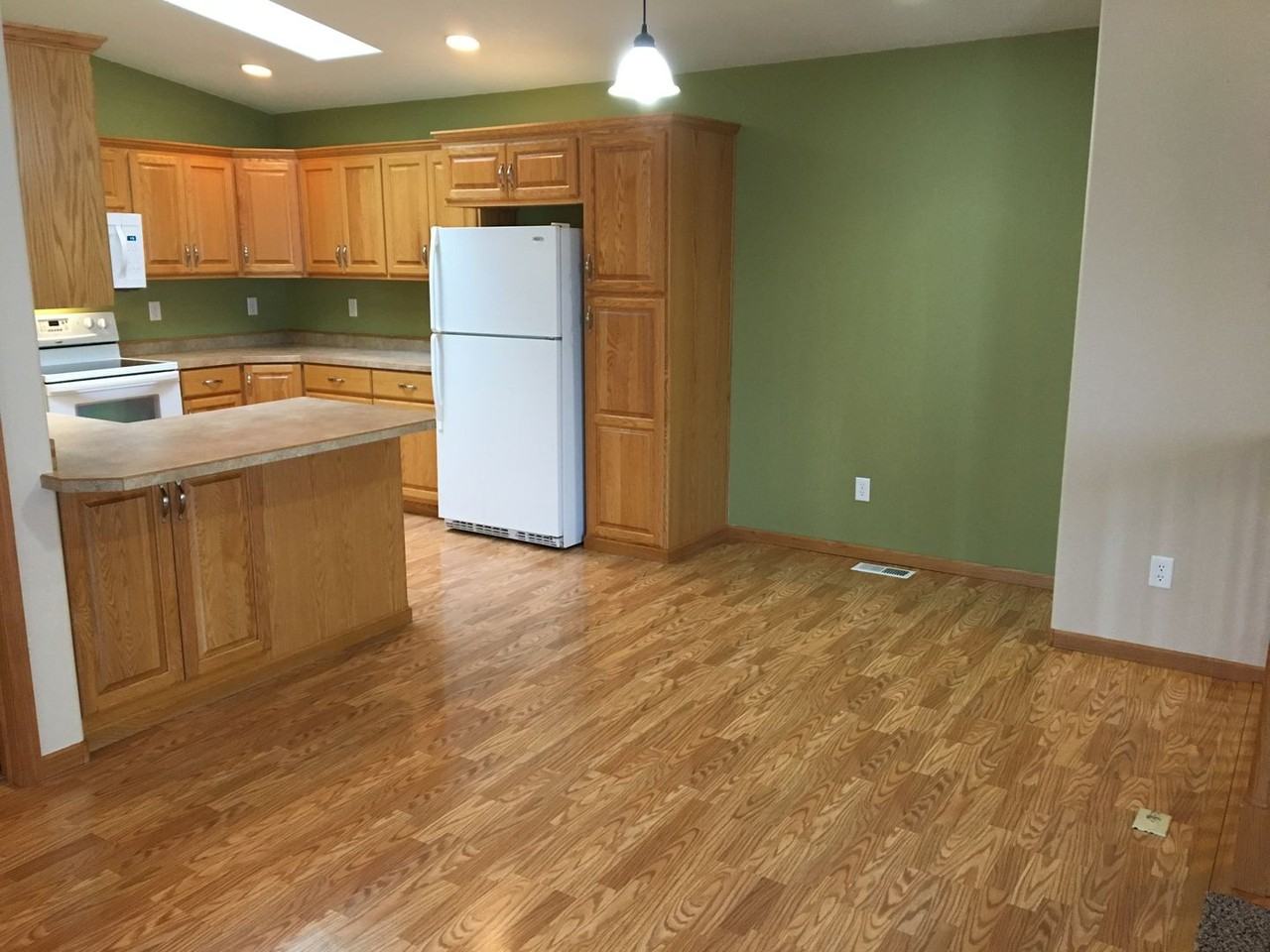 4006 9th St S - Photo 3 of 19