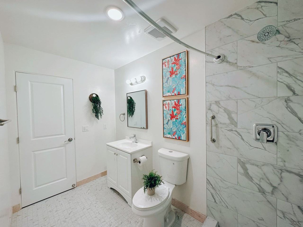 2498 Birchwood Way #2 - Photo 5 of 20