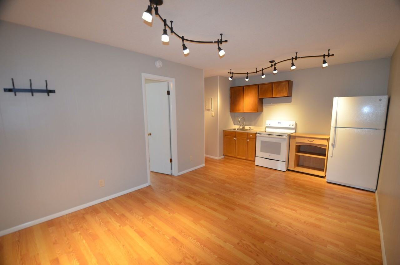 17 17 Quandary Condos - Photo 5 of 13