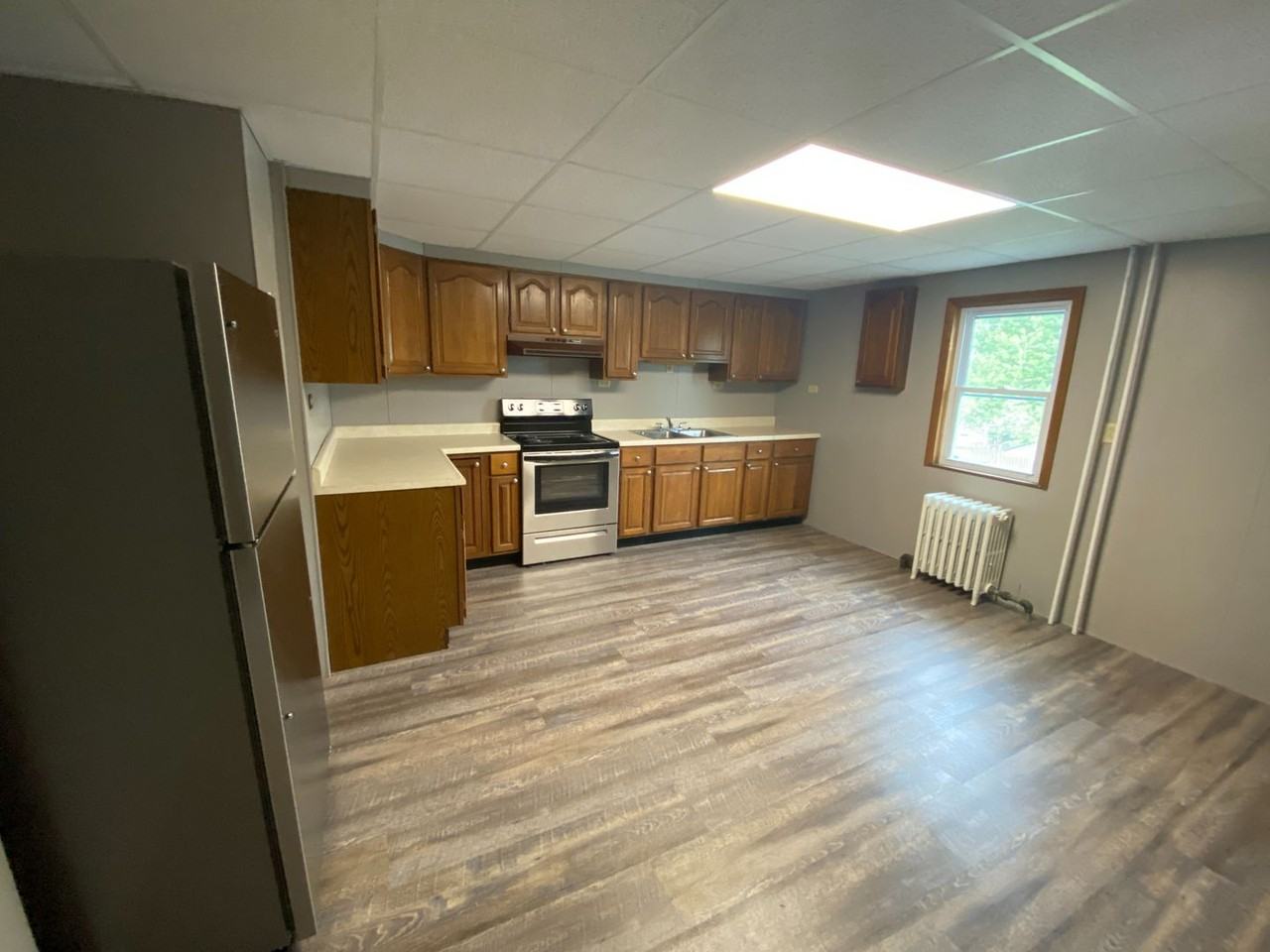 8515 Broadway St - Photo 3 of 16