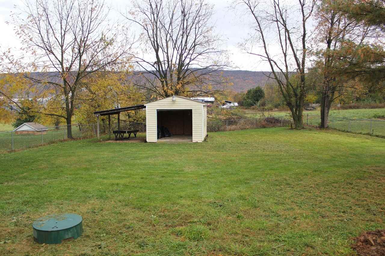 15658 N Valley Pike - Photo 2 of 11