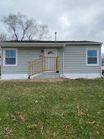 featured image of 1503 E Bell Ave