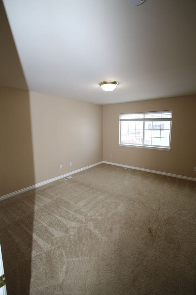 6446 E 10th Ave - Photo 4 of 20