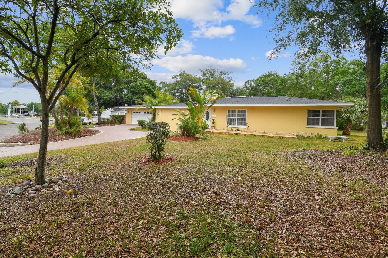 3915 N Ridge Ave - Photo 3 of 50