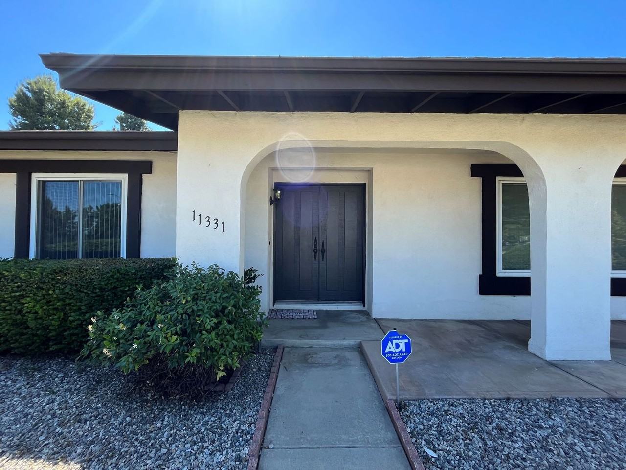 11331 Reseda Blvd - Photo 3 of 25