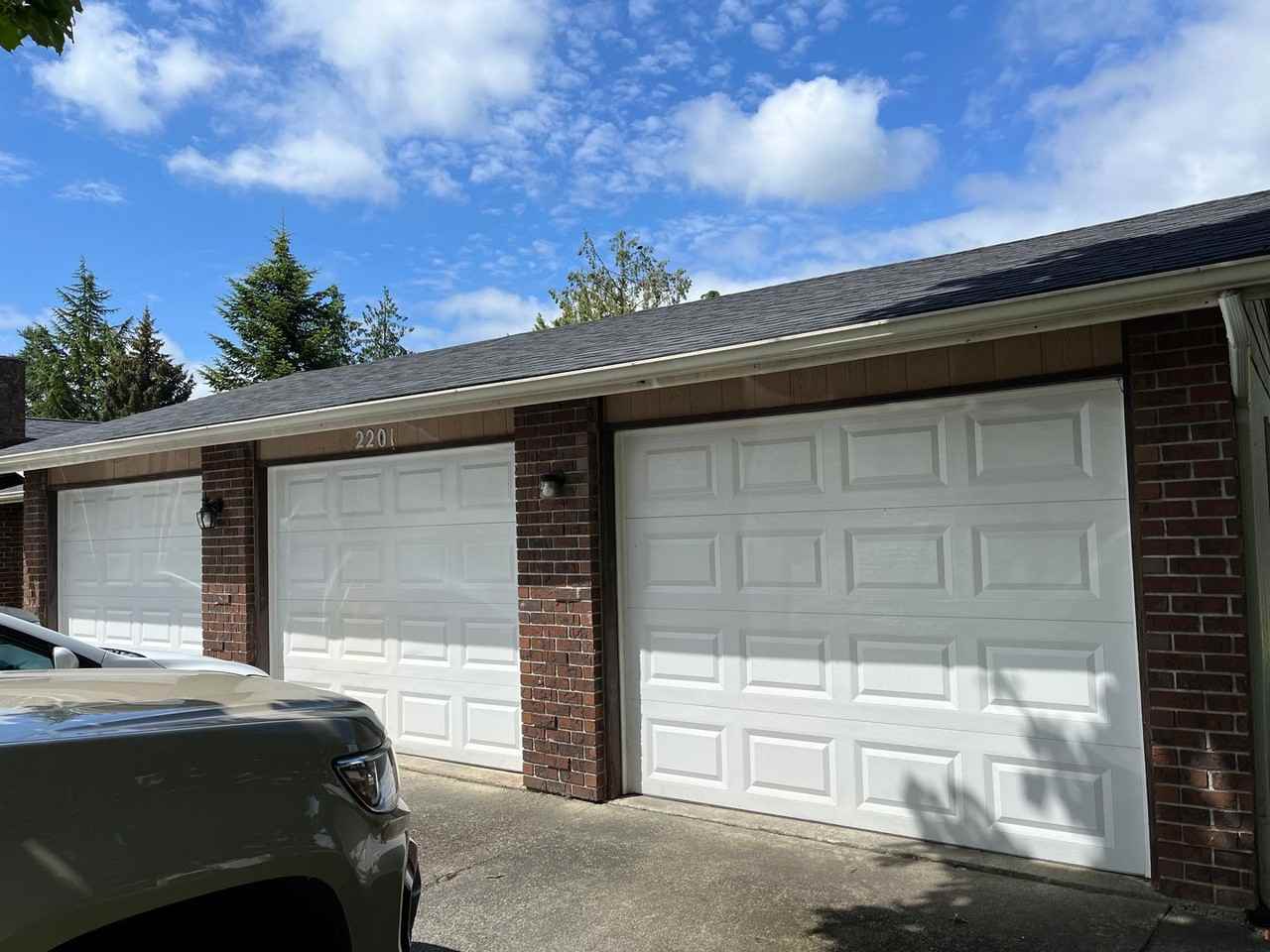 2201 N 20th Pl - Photo 2 of 10