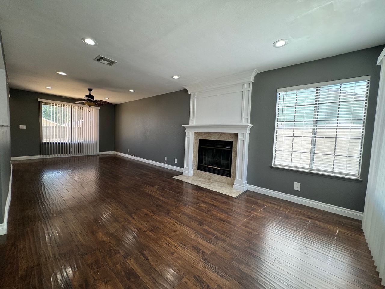 2533 Garnet Ln - Photo 2 of 16