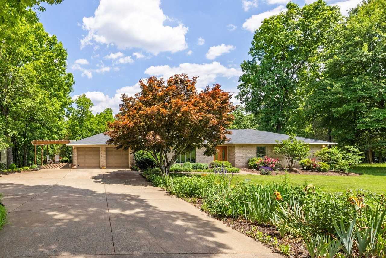 12158 Richland Dr - Photo 3 of 50