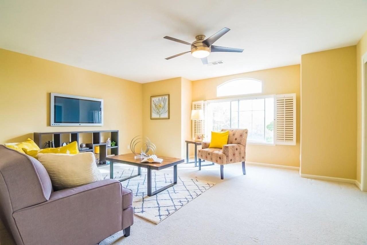 3247 Falls Creek Pl - Photo 3 of 17