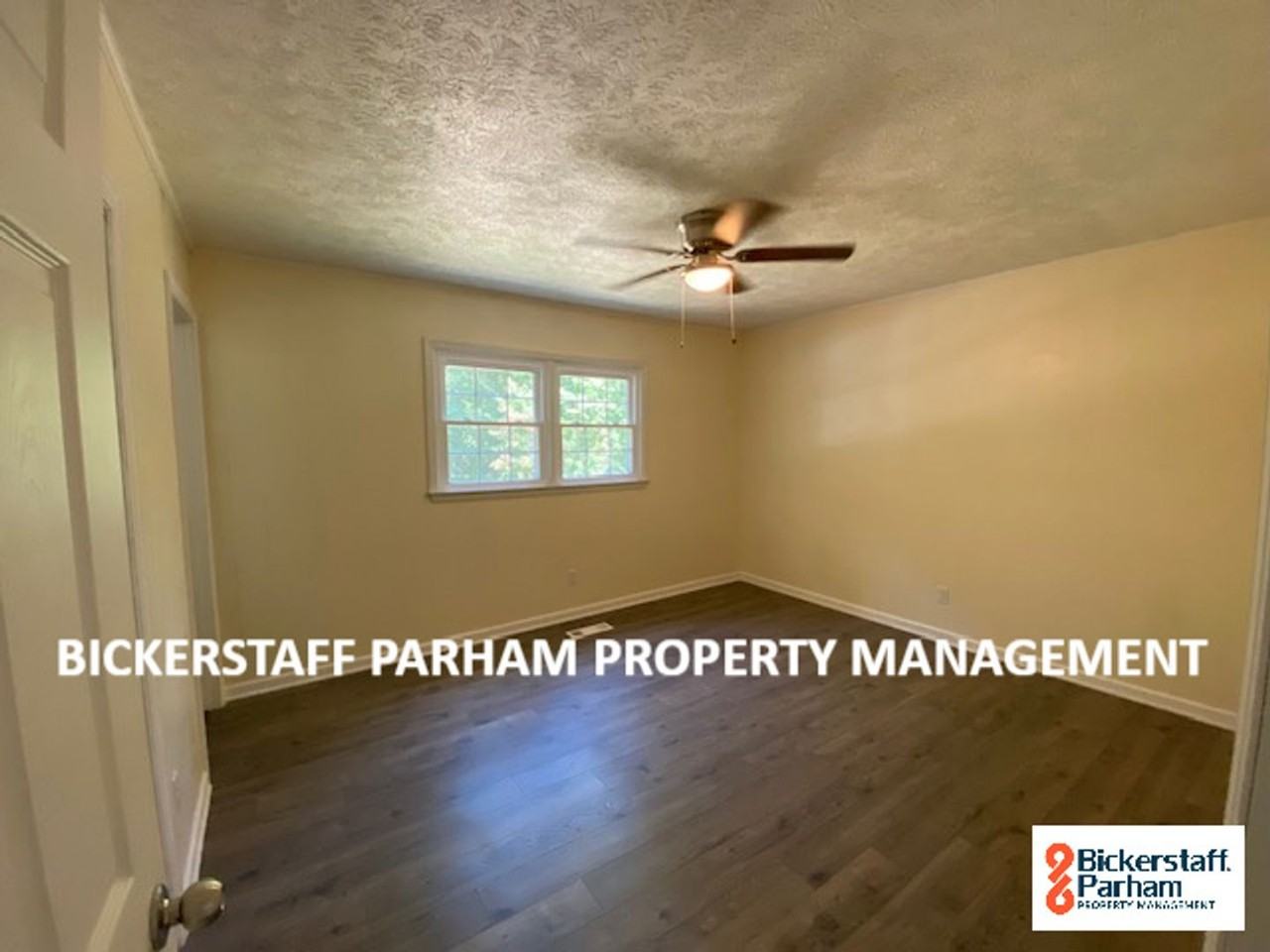 46 Dogwood Ter - Photo 3 of 35