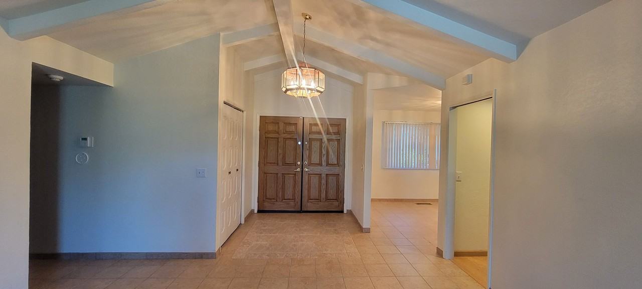 5612 Gitta Ria Ct - Photo 3 of 21