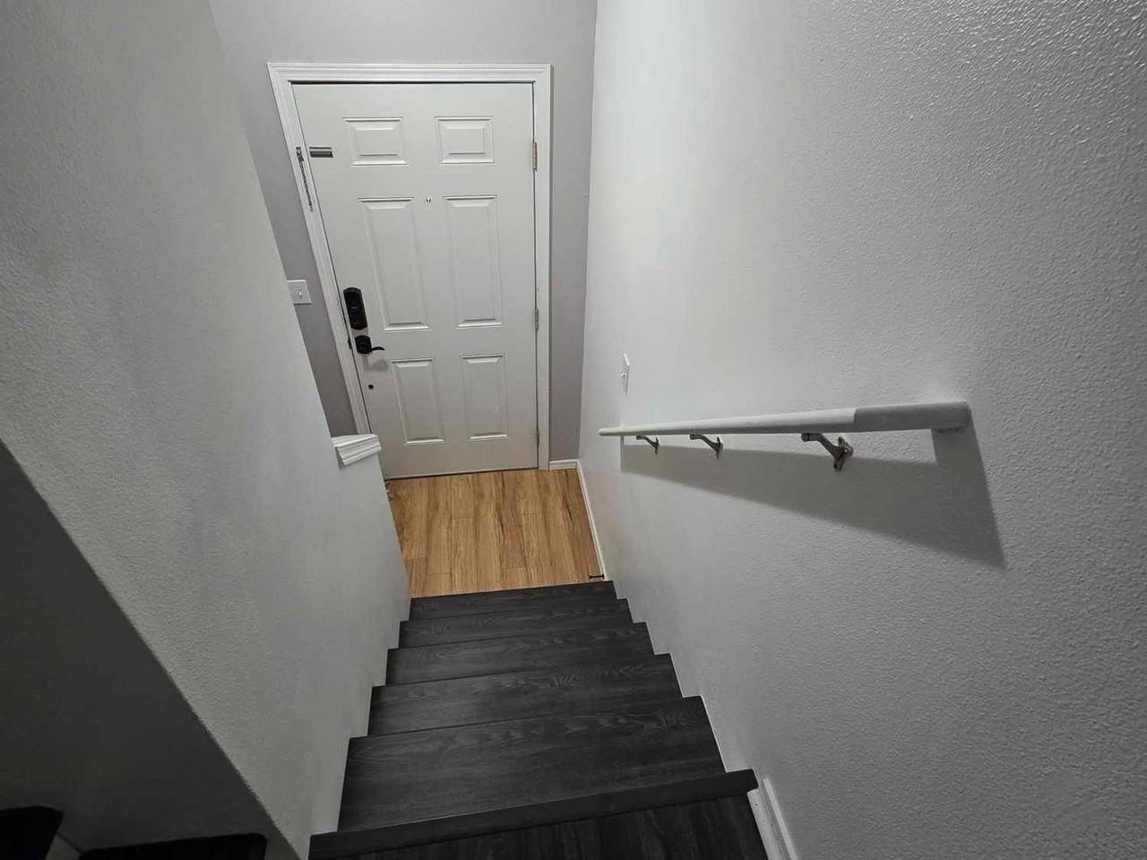 3807 Easthaven Ave - Photo 2 of 50
