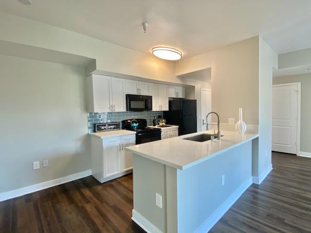 16613 Foothill Blvd
