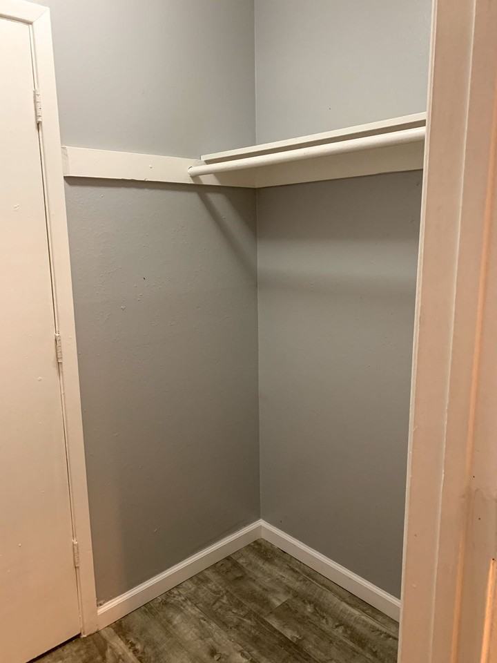 ***MOVE IN SPECIAL*** Studios @ $749.00 - Photo 7 of 47