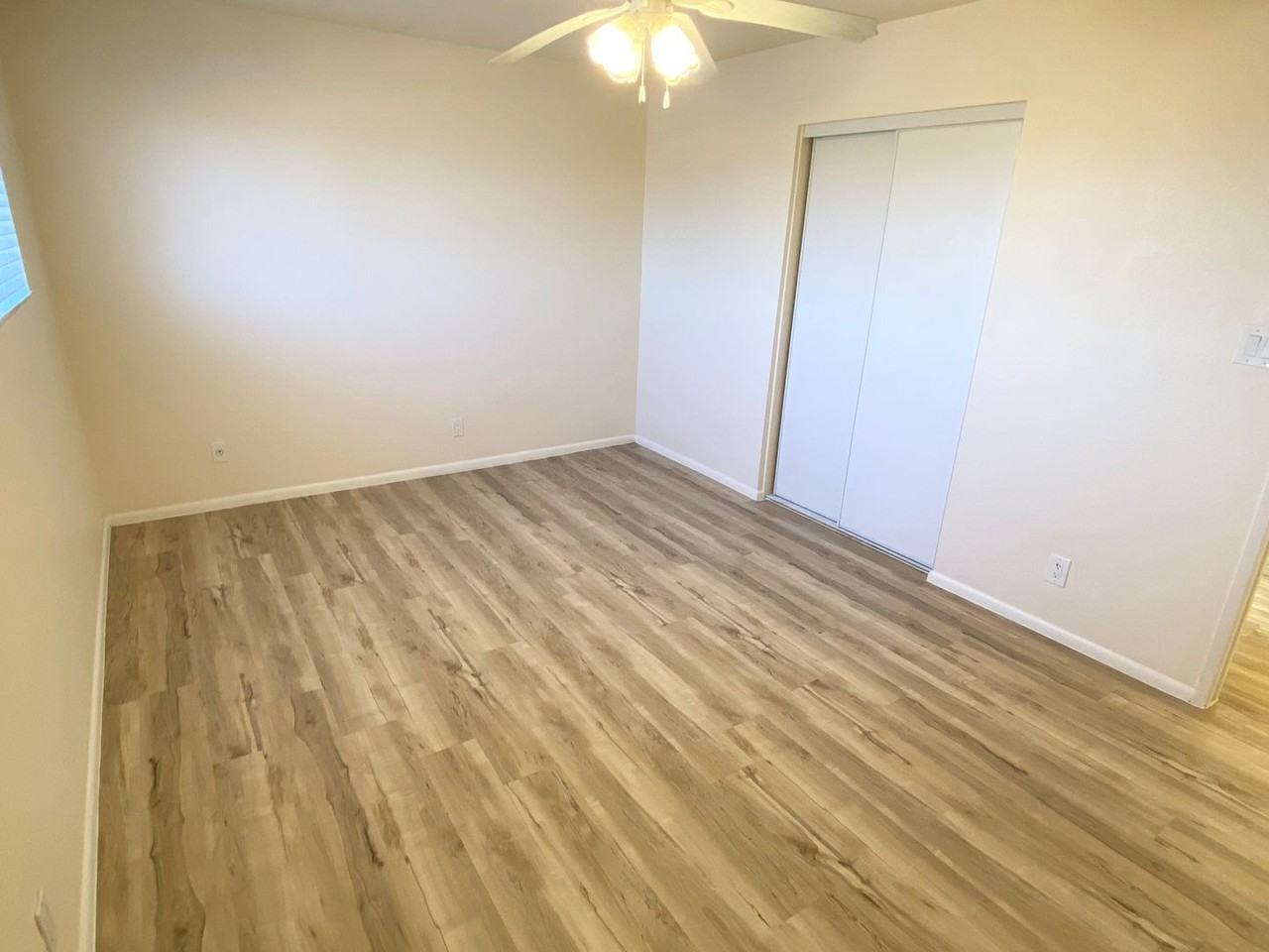 14806 N Yerba Buena Way #C - Photo 4 of 45