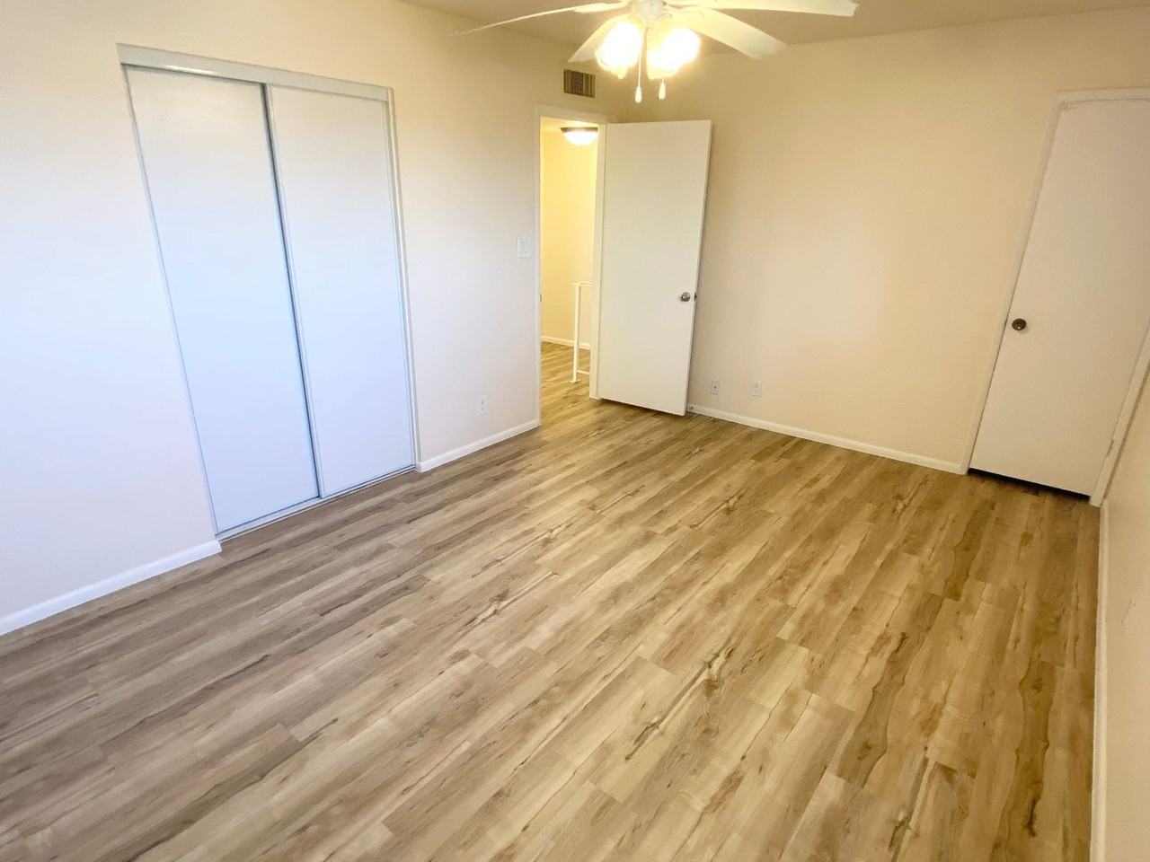 14806 N Yerba Buena Way #C - Photo 5 of 45