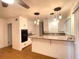 571 W Blaine St - Photo 1 of 1
