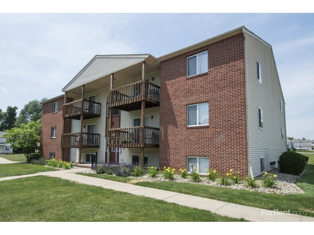 DeVille Grandeur - Photo 2 of 19