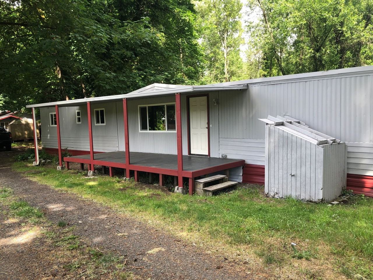 38559 Mckenzie Hwy - Photo 3 of 20