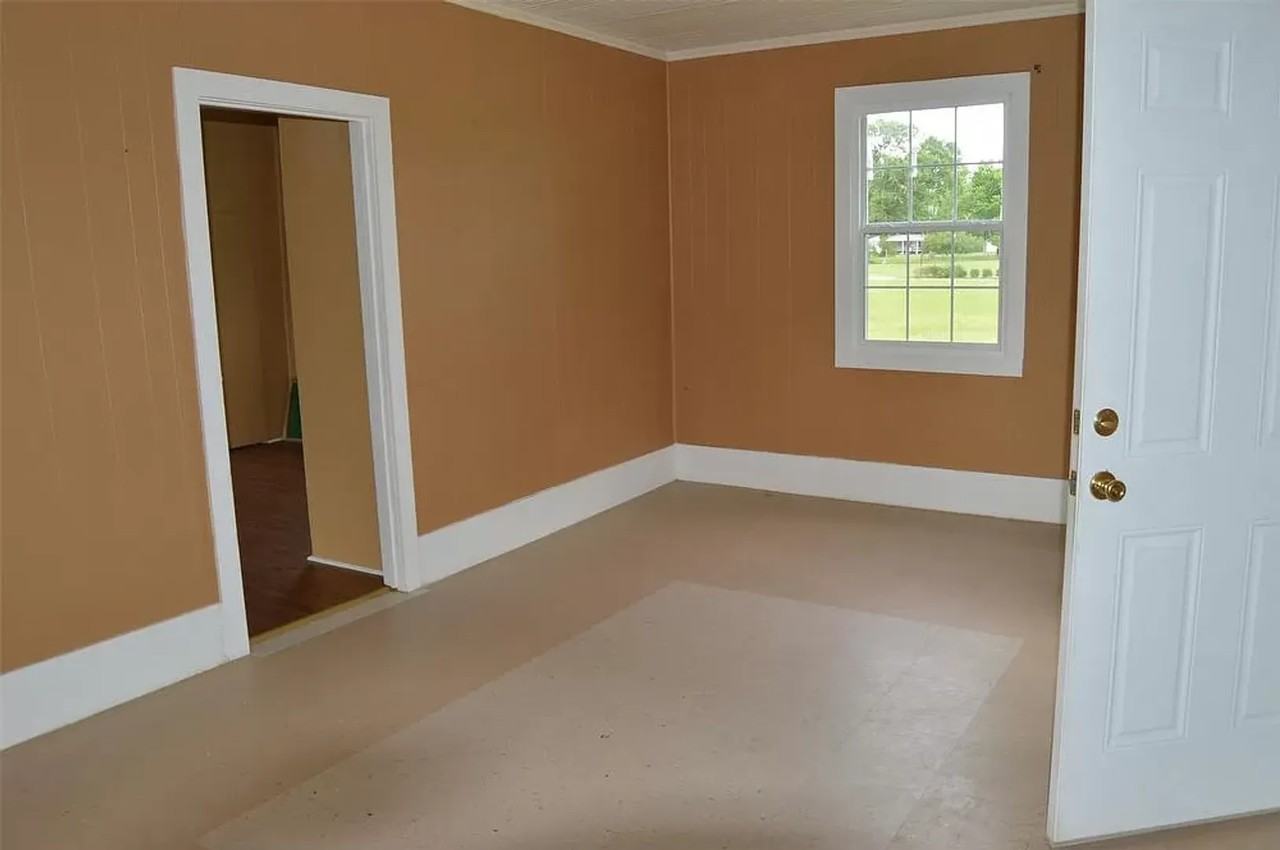 1834 Bayou Rd - Photo 4 of 4