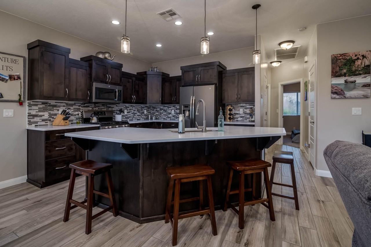 672 S Red Mountain Blvd - Photo 6 of 21