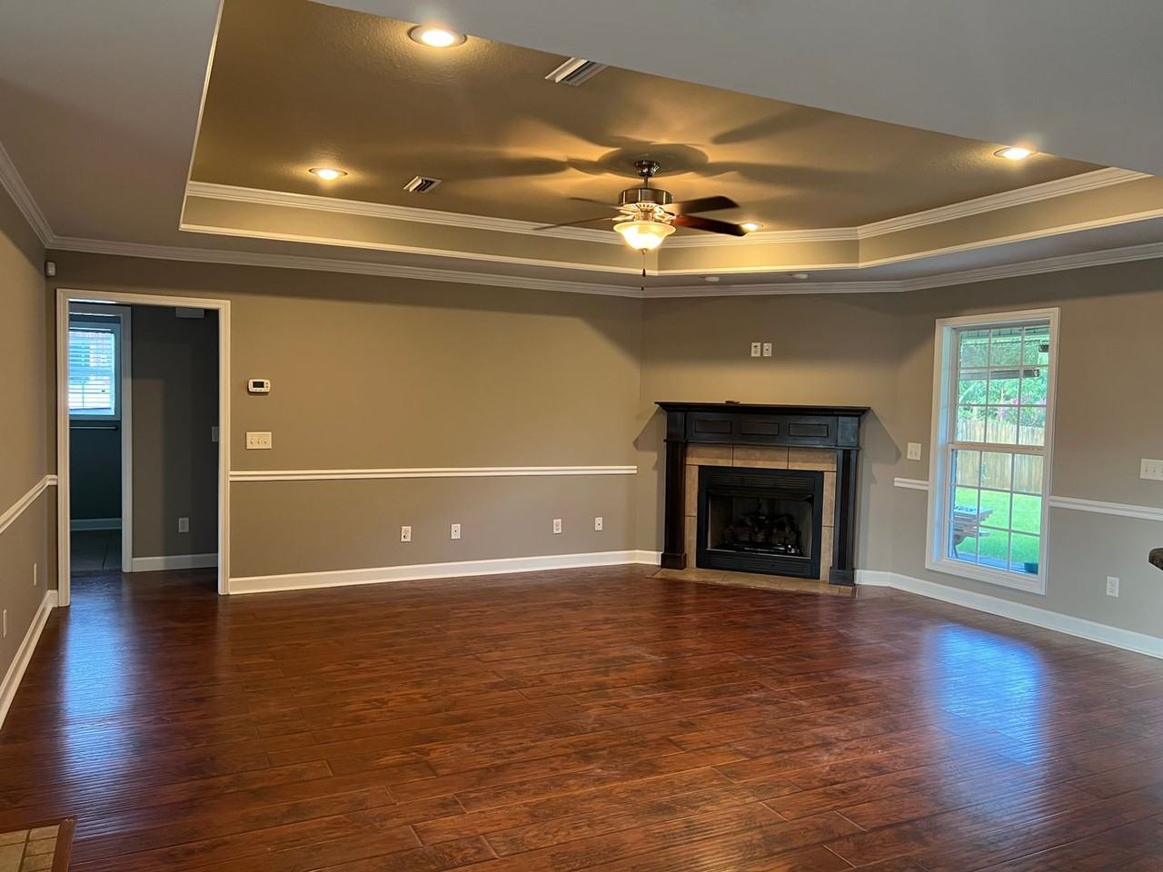 401 Homestead Way - Photo 5 of 25