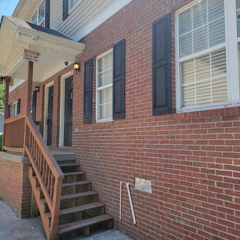 988 Sims Ave Nw #A - Photo 3 of 40