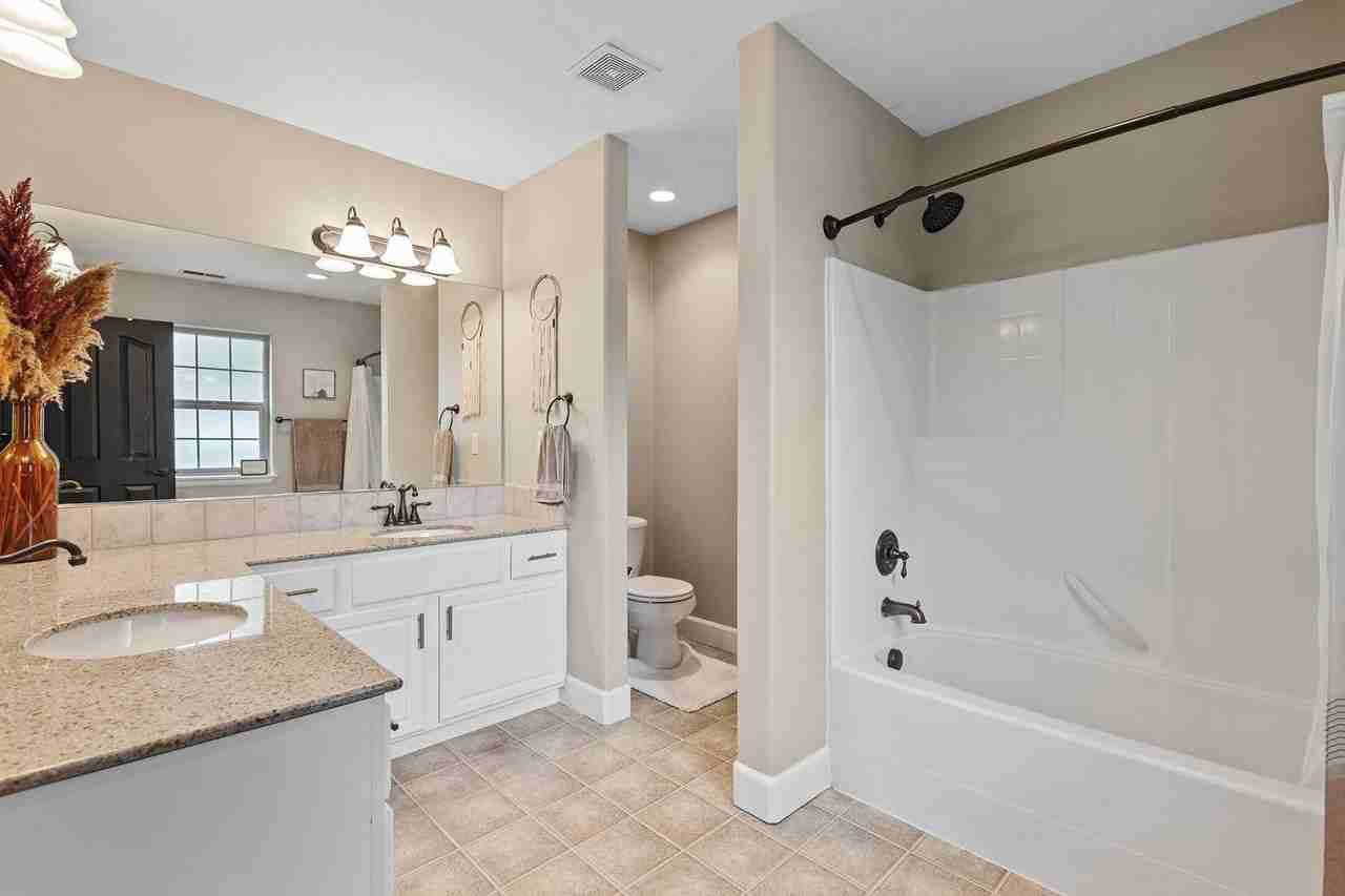 968 W Willow Lake Loop - Photo 7 of 21