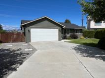 2525 Ne Noble Loop - Photo 1 of 1