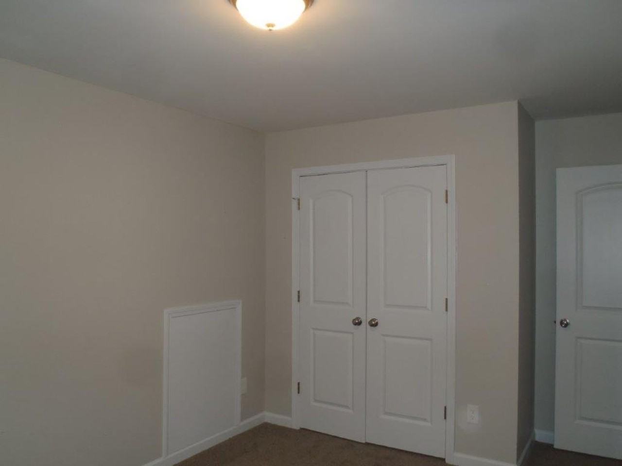 9216 Lazzini Cv - Photo 3 of 14